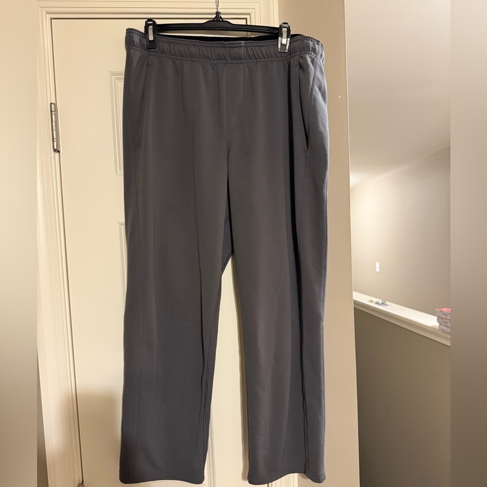 All in Motion Men's Charcoal Pants